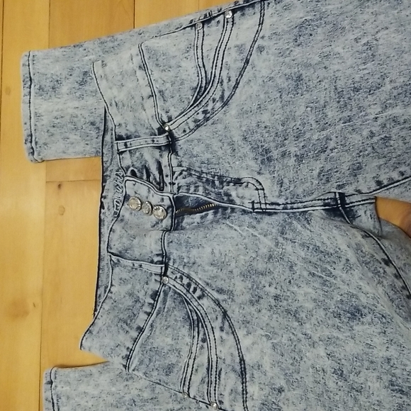 Acid wash skinny | 11 - Picture 4 of 13